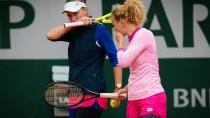 

 Krejčíková a Siniaková jsou v Paříži v semifinále čtyřhry

