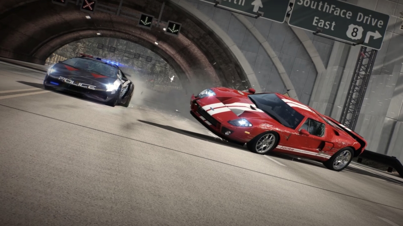 Zběsilé honičky nadupaných aut a policajtů ve 4K. Závodní legenda Need for Speed: Hot Pursuit se vrací