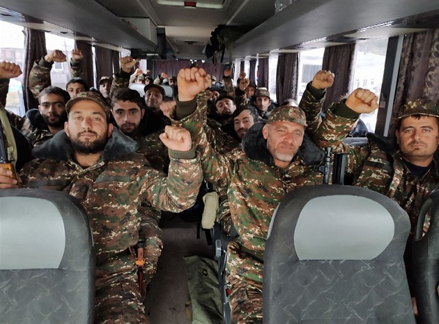 Další genocida nebude, do Náhorního Karabachu jedou bojovat Arméni z Ruska