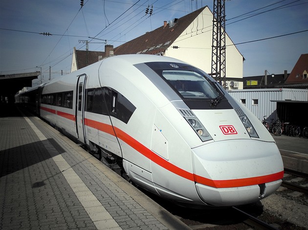 Kdy a jak se Češi svezou vysokorychlostním vlakem? Sledujte živě