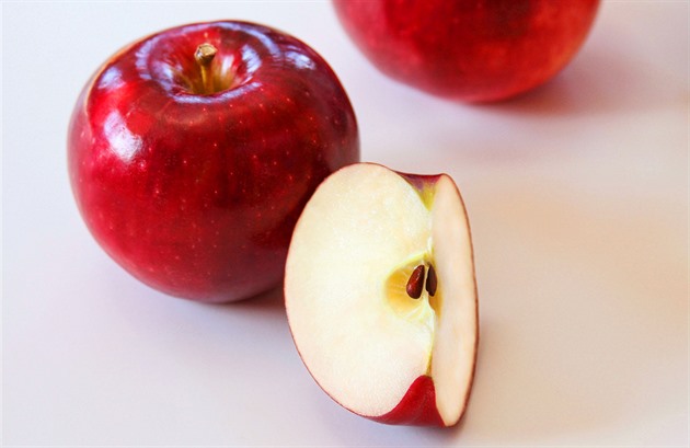 Úroda jablek má být letos podprůměrná. Hrušek bude nejvíc od roku 2015