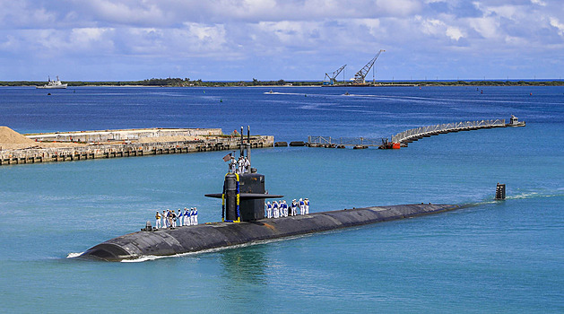 Francie kvůli ztrátě zakázky na ponorky povolává z USA a Austrálie velvyslance