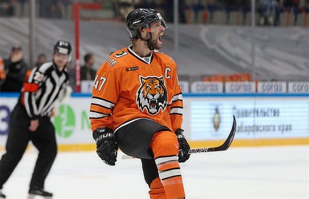 Jordánův gól k vítězství nevedl, Lenc v KHL asistoval