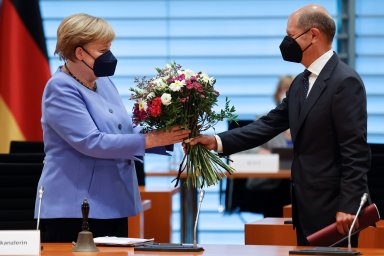 Deset důvodů, proč sledovat německé volby: co se změní pro Česko a jak je to se zeleným tsunami