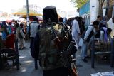 Tálibán podle svědků opět pověsil na jeřáb ve městě lidská těla. ‚Podíleli na únosu,‘ zní vysvětlení