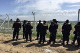 Česko vyšle v polovině října do Maďarska 50 policistů. Hranici se Srbskem budou hlídat dva měsíce