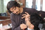 ‚Nemá smysl pokračovat.‘ Tálibán zakázal holičům zastřihovat vousy, odporuje to islámskému právu