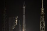 Raketa Atlas V vynesla do vesmíru sondu Lucy. Vědci si od ní slibují objasnění vzniku Sluneční soustavy