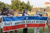 Vláda USA se obrátila na nejvyšší soud, aby po dobu soudních pří zablokoval texaský potratový zákon