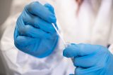 Největší nárůst od poloviny dubna. Laboratoře v pátek odhalily 4224 nových případů nákazy koronavirem