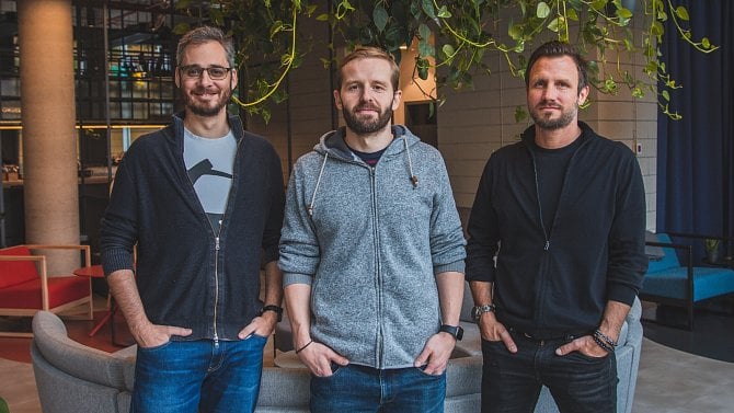 Startup Aimful chce řešit zahlcenost poradami, získal na to stovky tisíc dolarů