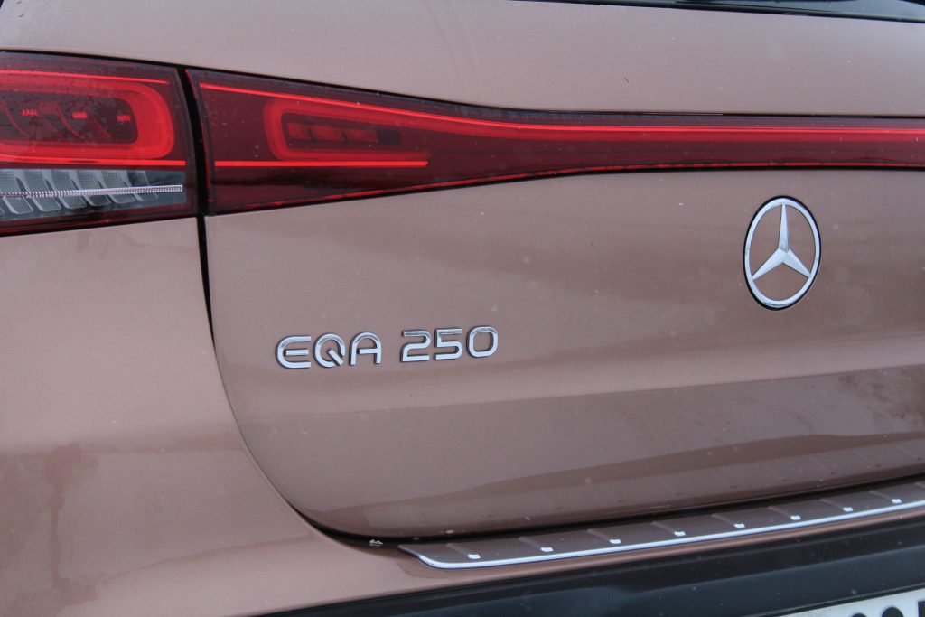 TEST: Mercedes-Benz EQA 250 – nejlevnější elektromobil s hvězdou na čumáku