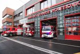 OBRAZEM: Pražští hasiči otevřeli novou základnu v Holešovicích. Přesouvá se do ní i ředitelství