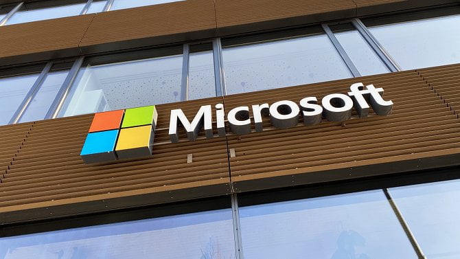 Obrat Microsoftu v Česku už z více než poloviny tvoří cloudové služby