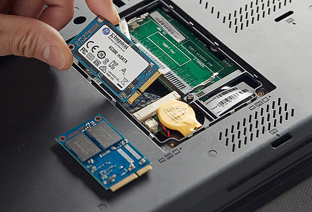 Výměna klasického disku za SSD zrychlí počítač, ale má svá rizika