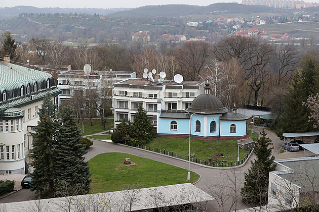 Stát prověří ruské budovy v Česku, pochybuje o jejich diplomatickém využití