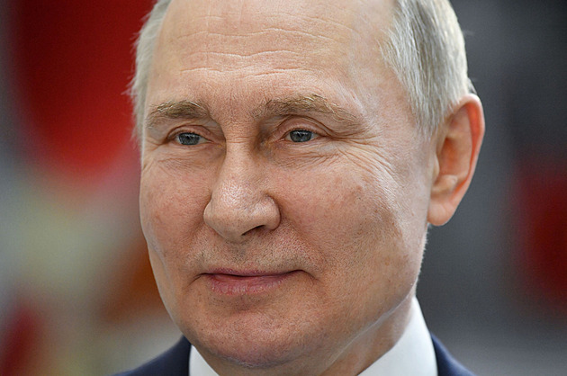 S Putinem není v Kremlu už spokojen téměř nikdo, hledá se nový vůdce