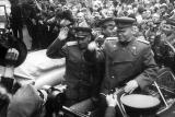 ‚Nebyl čestným člověkem.‘ Sovětský maršál Koněv přestal být čestným občanem Prahy