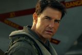 Nový Top Gun těží z toho, že producent Tom Cruise velmi dobře ví, co diváci chtějí od herce Toma Cruise