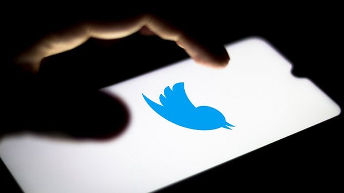 Konec omezení na 280 znaků. Twitter testuje delší Zápisky, které se dají upravit i po vydání