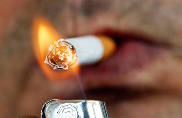 Pašeráctví cigaret je na vzestupu. Stát ročně tratí miliardy korun