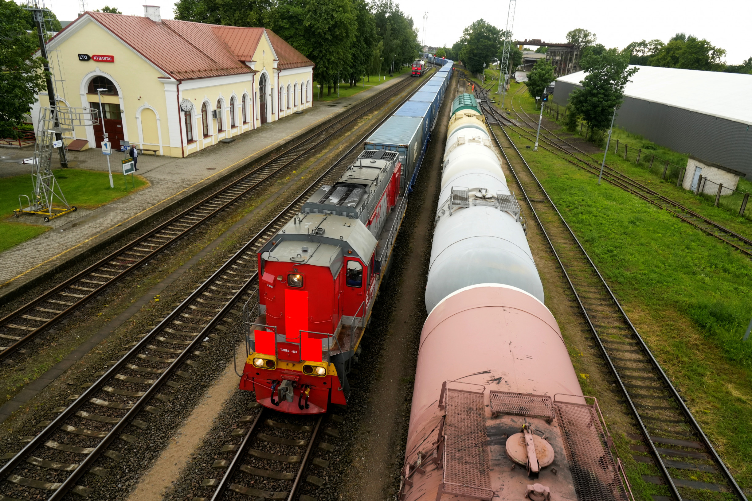 Rusko vyhrožuje Litvě, která zakázala přepravu kovů do Kaliningradu. Nejde o blokádu, tvrdí