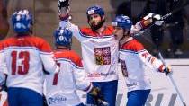 

Hokejbalisté na MS porazili i Slovensko, vyhráli skupinu a jsou ve čtvrtfinále

