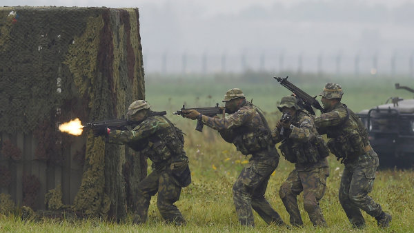 NATO chystá posílení ochrany východního křídla. Výrazně zvýší počet vojáků v jednotkách rychlé reakce
