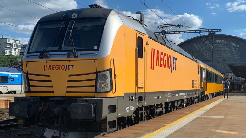 Do Chorvatska žlutým vlakem i letos. RegioJet prodal na Jadran už 62 tisíc jízdenek