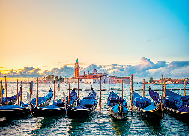 Historie intrik, masek a bohatství. Objevte vodní bludiště jménem Benátky