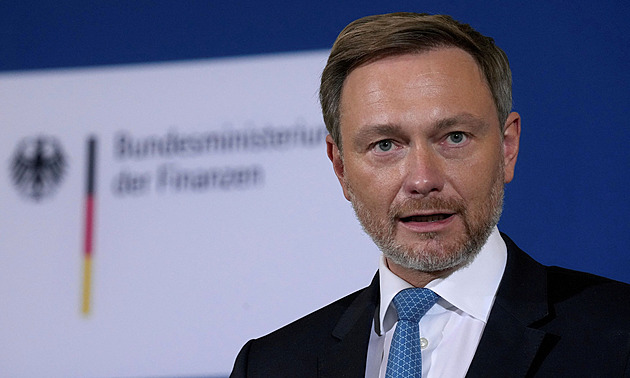Německý ministr financí chce lidem ulevit, plánuje snížit daně