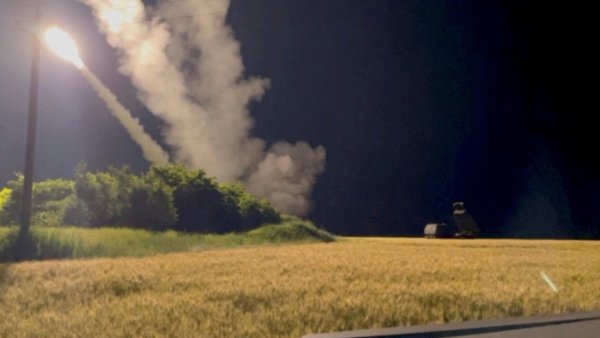 Raketomety HIMARS údajně zasáhly základnu wagnerovců v Popasně. Mohl být zabit i Prigožin