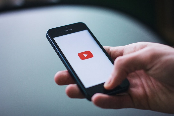 WSJ: YouTube plánuje marketplace pro streamované video