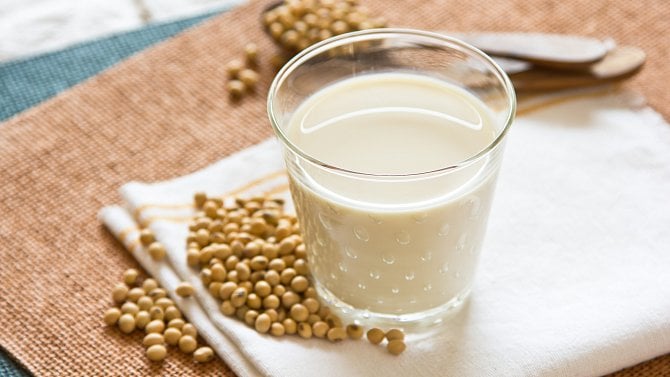 Sójové „mléko“: jaké jsou jeho přednosti a nutriční složení?