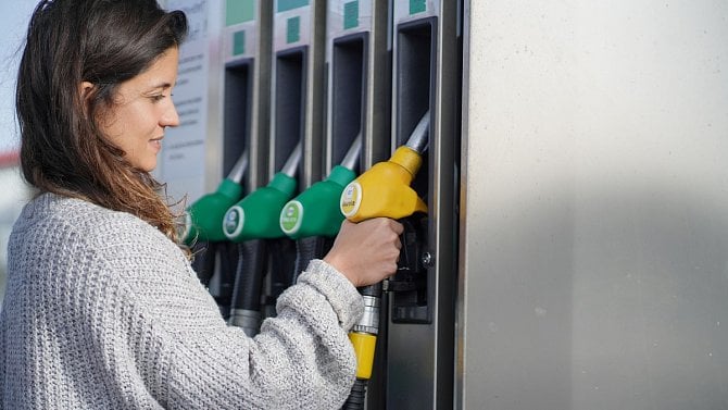 Ministerstvo financí chystá regulaci marží pumpařů a cenový strop distributorů paliva