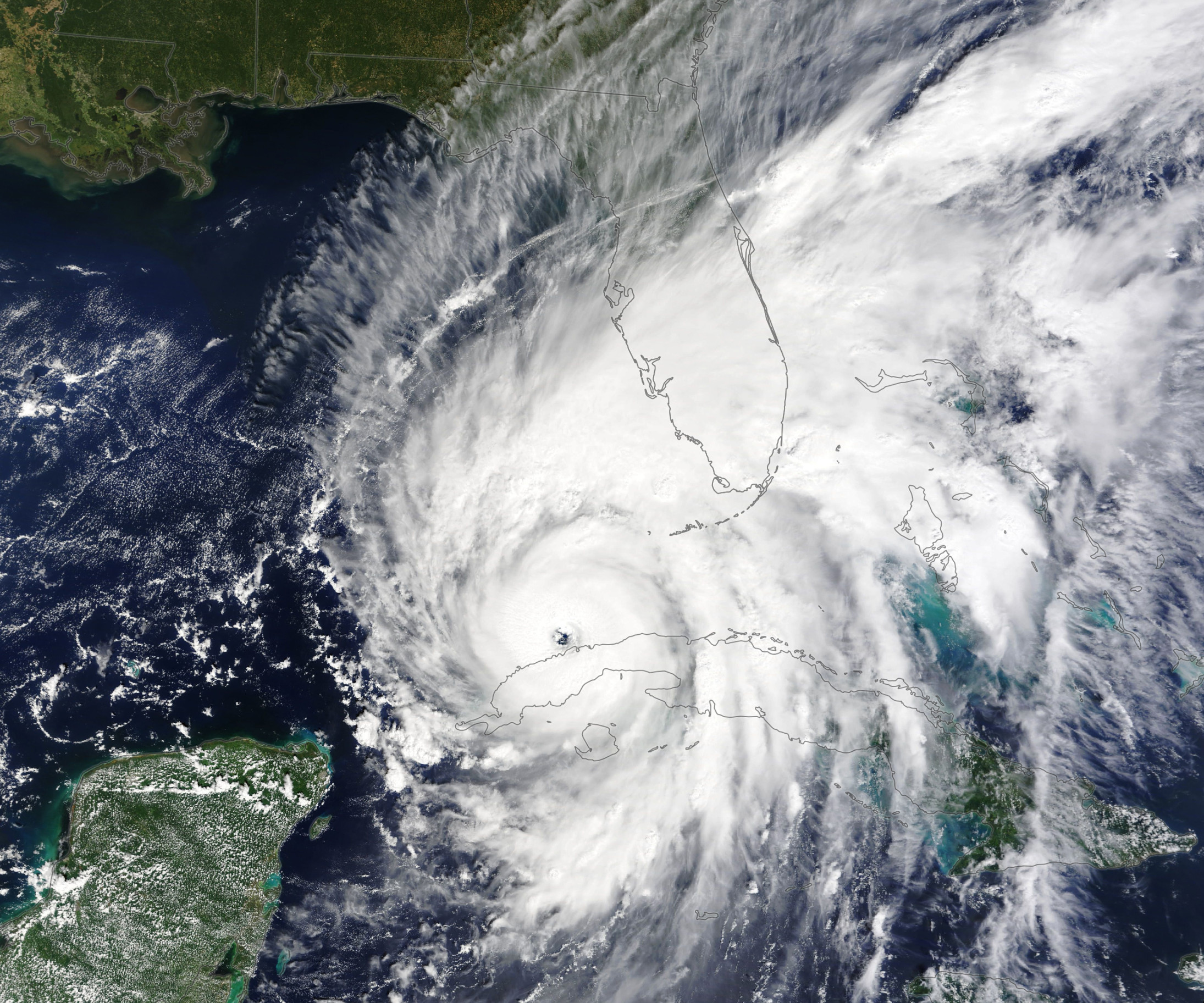 „Dojde ke katastrofálním záplavám.“ Jeden z nejhorších hurikánů v americké historii útočí na Floridu