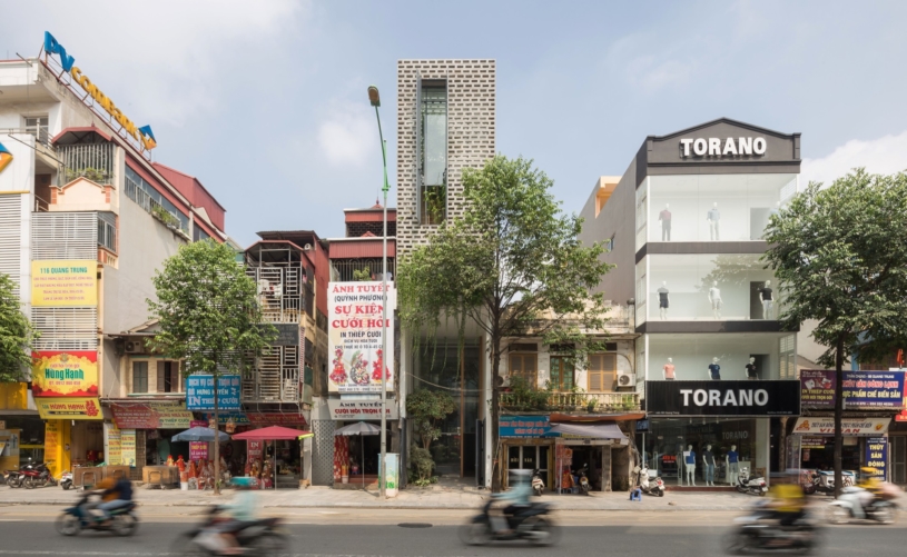 Česko-vietnamské studio ODDO architects boduje ve světě. Staví domy, jimž stačí čtyři metry na šířku
