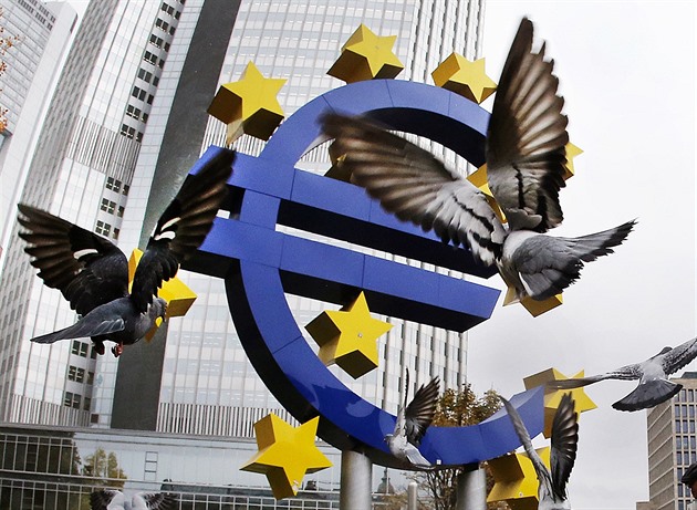 Inflace v eurozóně byla v září opět rekordní, vzrostla na deset procent