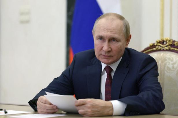 

Putin vystoupí před parlamentem, chystá se oficiálně připojit okupovaná ukrajinská území

