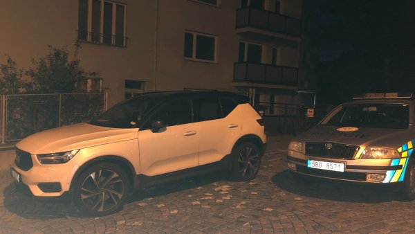 Razie v Brně: NCOZ zadržela 8 lidí. Jsou i u spolupracovníka ministra spravedlnosti Blažka