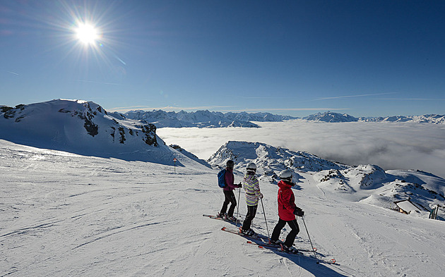 Rakouská lyžařská střediska neplánují omezení, vleky a ubytování se zdraží