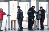 Bezpečnostní kontroly na Pražském hradě nedokáže zrušit ani Miloš Zeman