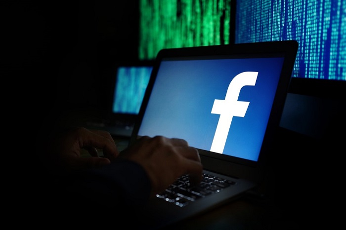 Facebook dál snižuje dosah odkazů na externí weby