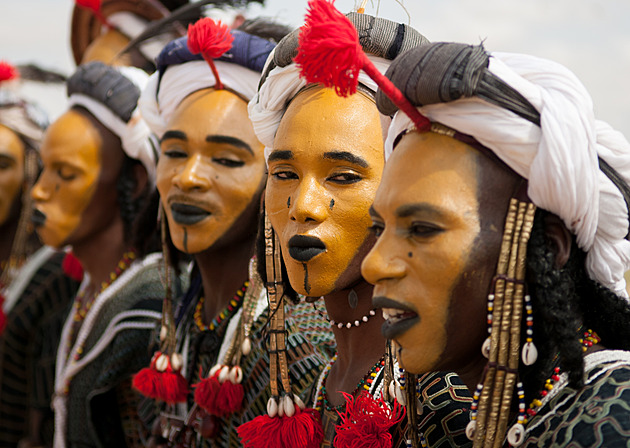 Čtenáři cestují: když chtějí být muži v Africe nejkrásnější