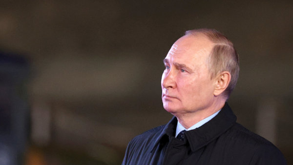 Putin se opět přirovnal k Petru Velikému. Podle něj narůstá hrozba jaderného konfliktu, viníkem je prý i Polsko