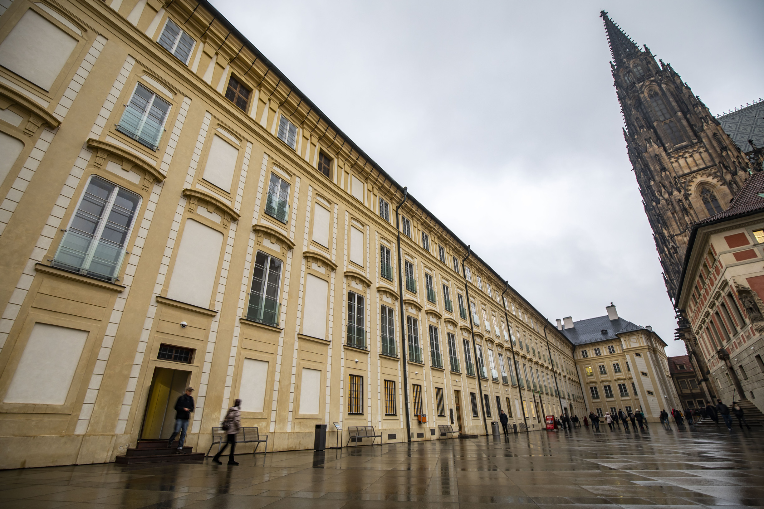 Nadbytečnost i vlastní vůle. Archiváři opouštějí Pražský hrad ve velkém