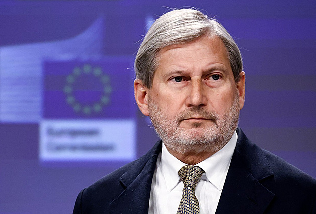 Maďarům nevěříme, vzdoruje Evropská komise tlaku velkých hráčů