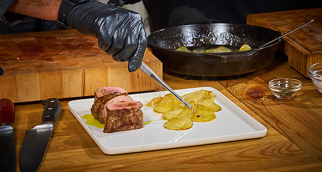 Chateaubriand steak s hruškovou omáčkou vám dodá sílu v novém roce