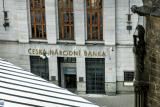 Česká národní banka ponechá základní úrokovou sazbu na sedmi procentech, myslí si analytikové
