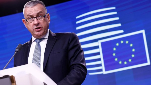 Ostrý Síkela: Hrozí závody v dotacích mezi zeměmi EU. Pro české firmy je to alarmující